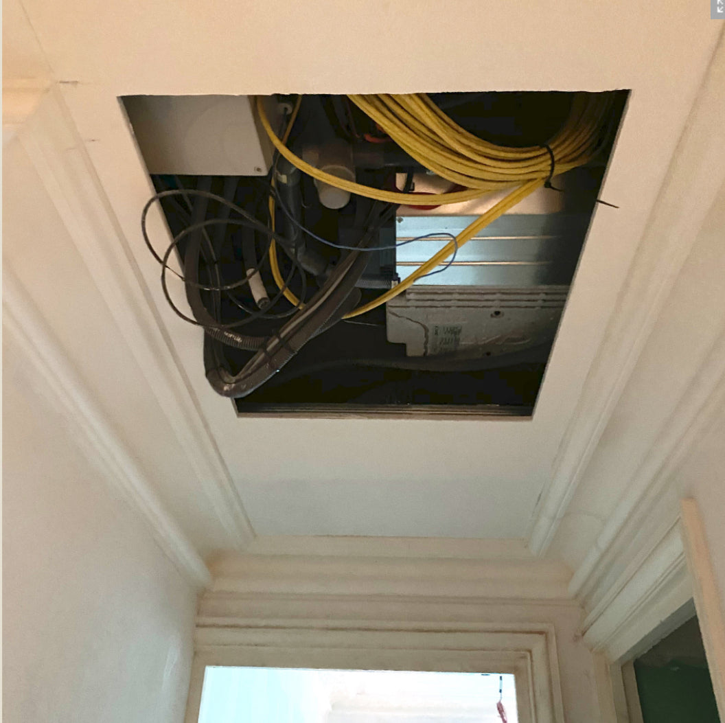 Trappe de visite Clim affleurante et invisible étanche à l’air pour plafond en plaque de plâtre