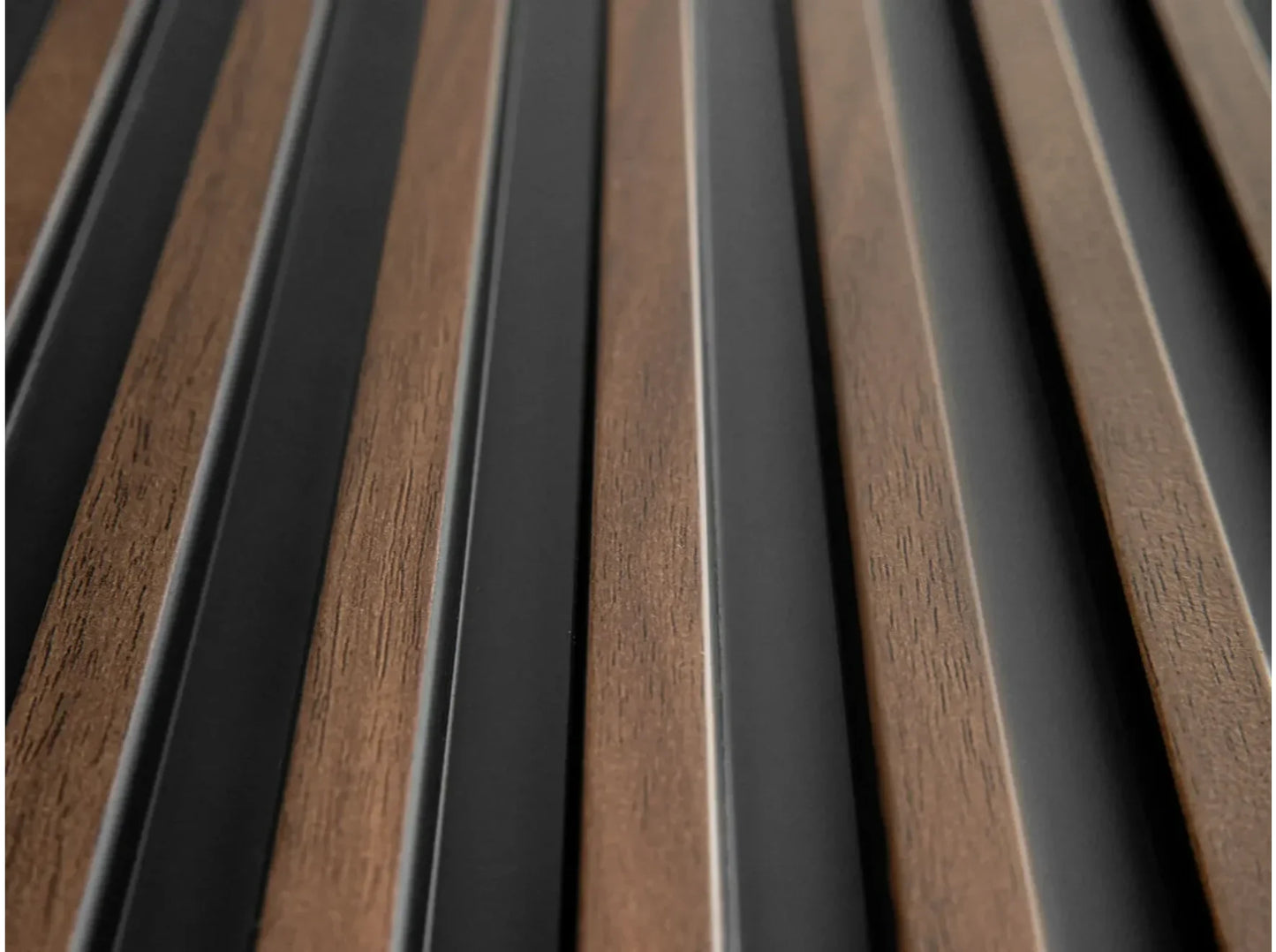 Panneau mural 3D Stretto L0104 - Chêne foncé - 270 x 12 x 1,2 cm