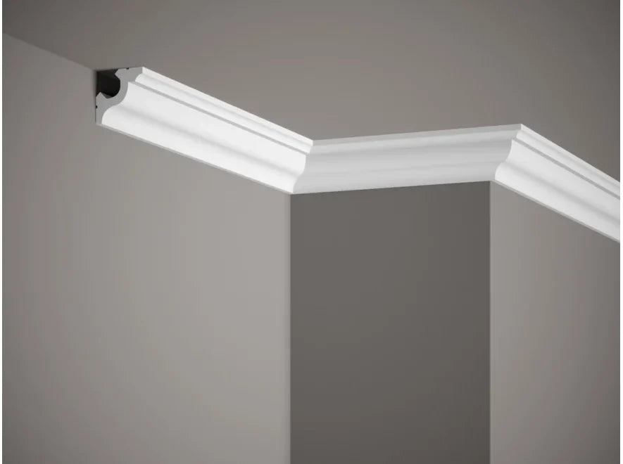 Corniche plafond MD172 Mardom Decor 4 x 4 cm installée en angle