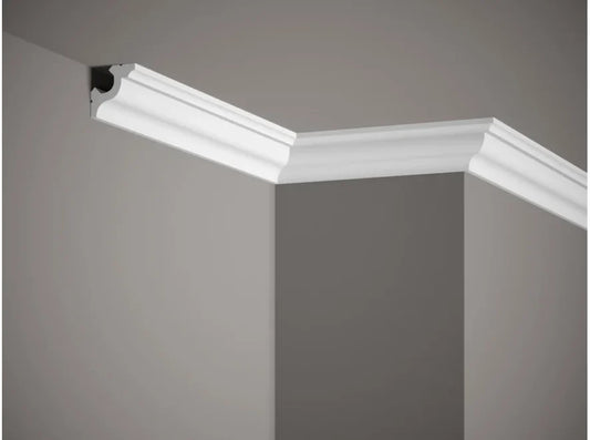 Corniche plafond MD172 Mardom Decor 4 x 4 cm installée en angle