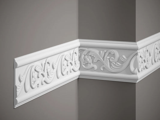 Moulure murale décorative MDC236 en polystyrène, dimensions 200 x 12,8 x 1,4 cm, installée sur mur gris avec motifs floraux pour décoration intérieure élégante