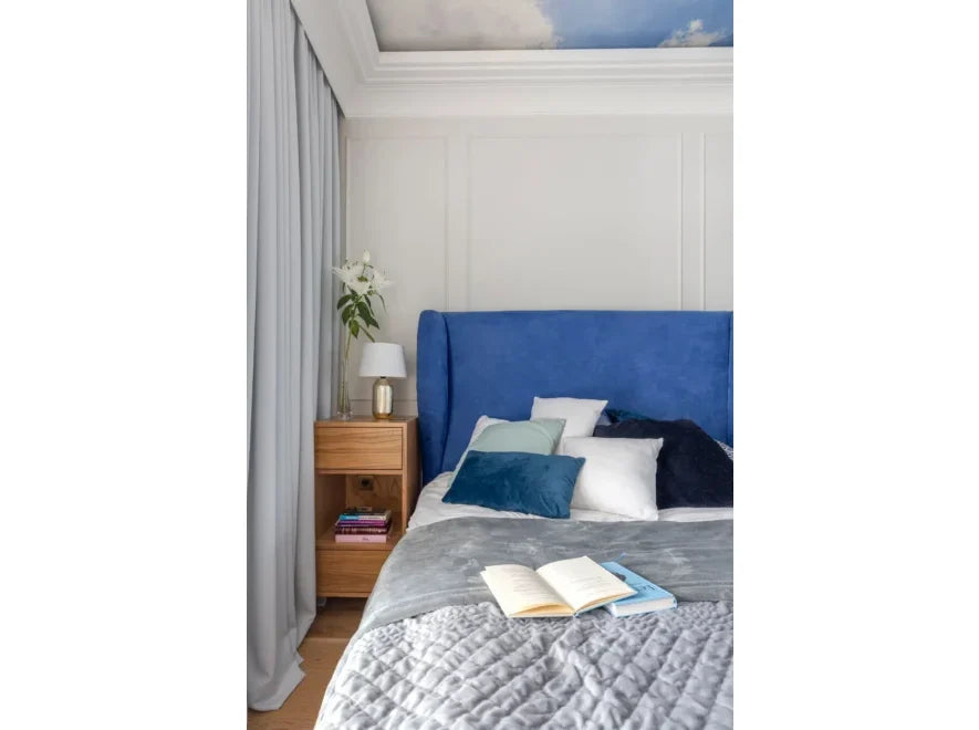 Corniche plafond MD105 dans une chambre élégante