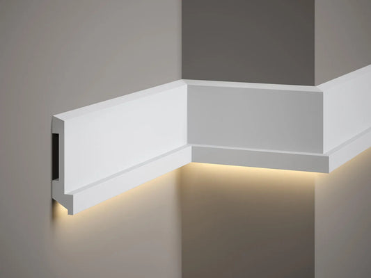 Moulure murale MD025 en polystyrène blanc avec profil moderne de 200 x 11 x 2,7 cm, idéale pour intégration de bande LED décorative