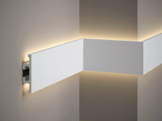 Moulure murale QL017 avec éclairage LED indirect, profil design moderne pour créer une ambiance lumineuse et élégante dans vos intérieurs