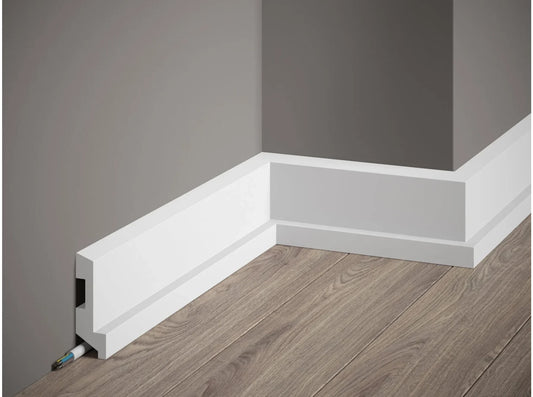 Plinthe décorative MD024 avec goulotte passe-câble – finition murale moderne – 200 x 8 x 2,7 cm
