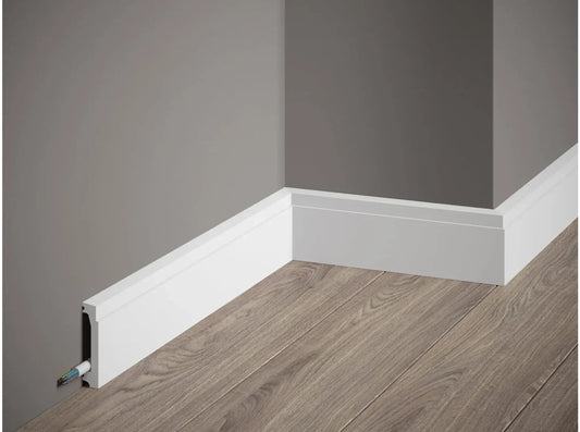 Plinthe décorative blanche MD027 avec moulure classique et passage de câble intégré – 200 x 6 x 1,3 cm