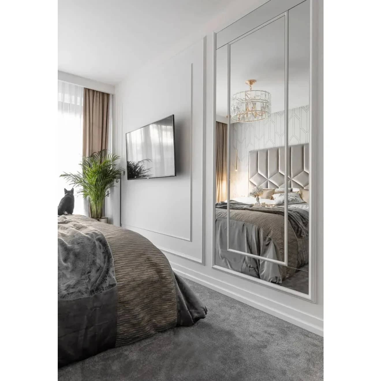 Plinthe QS009 installée dans une chambre élégante – moulure murale contemporaine – hauteur 10 cm