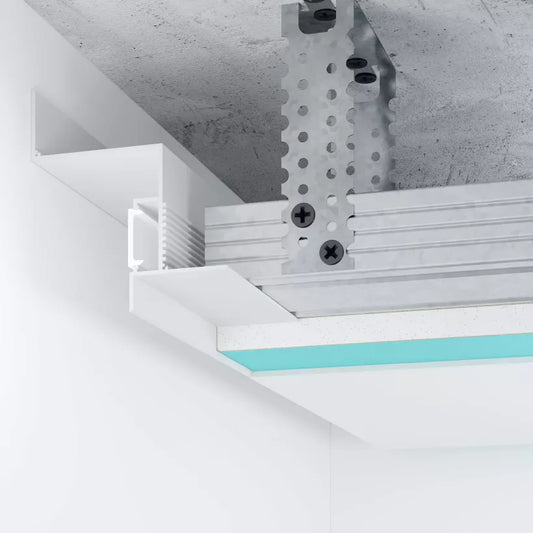 Vue en coupe du profilé LED blanc 40 mm pour éclairage indirect au plafond, intégré à une structure en placo. Solution idéale pour une lumière d’ambiance moderne