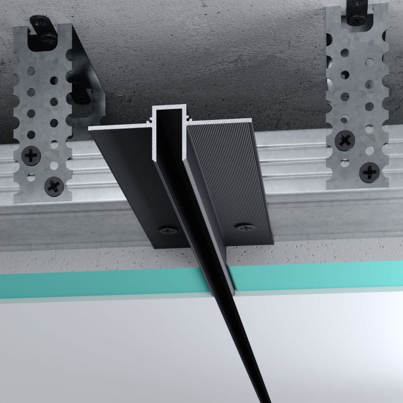 Profilé LED encastré noir en aluminium 10 mm, installé au plafond avec plaques de plâtre, longueur 3 mètres