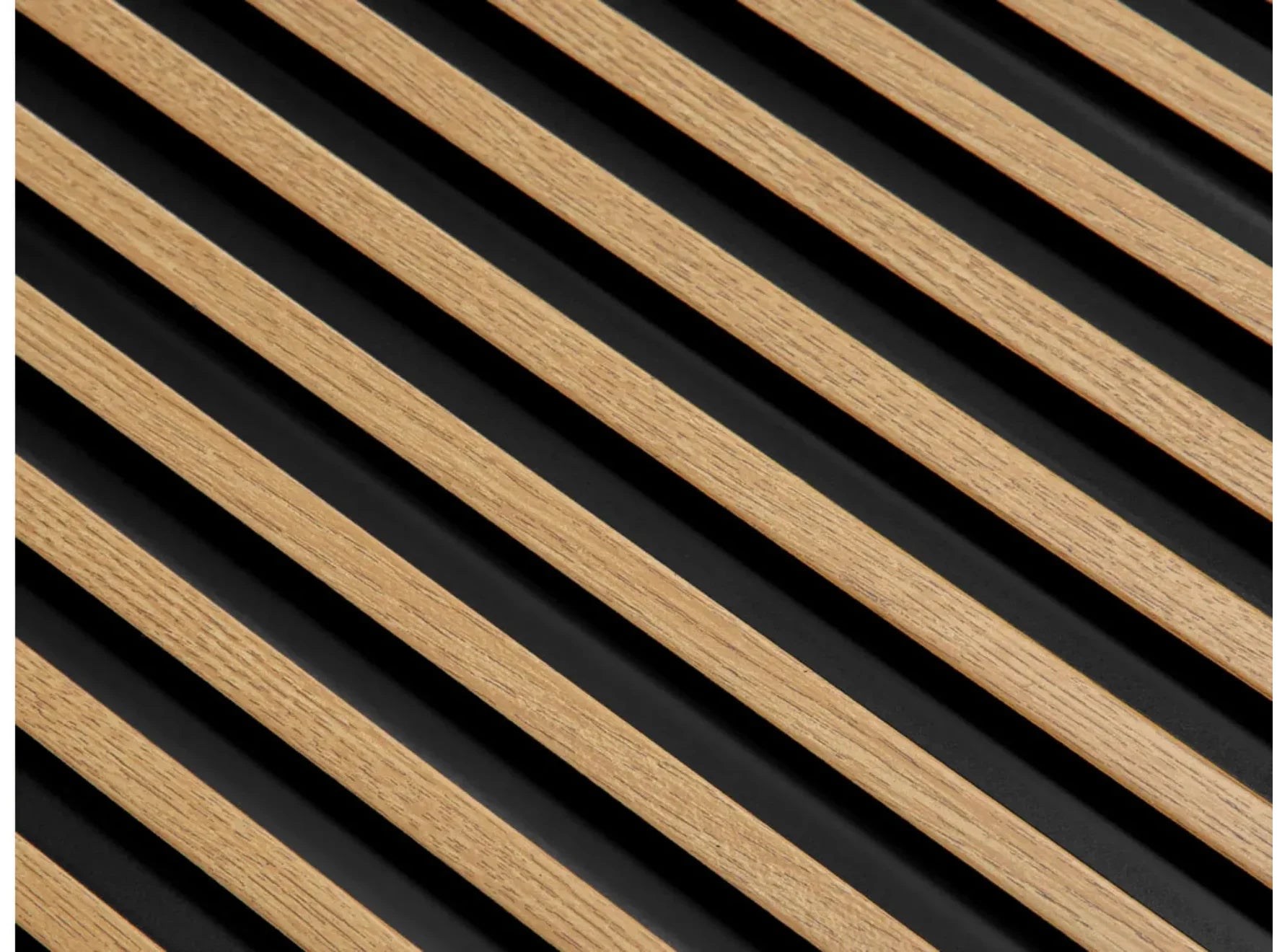 Texture en diagonale du panneau mural 3D Stretto - chêne naturel et fond noir moderne